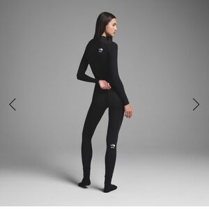 Skims North Face Regina Legging Size Medium Onyx